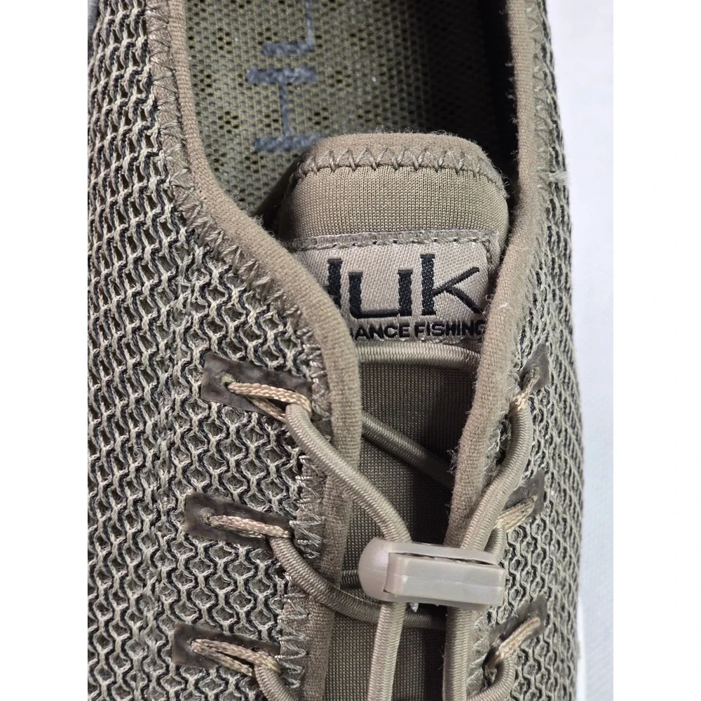 Huk Mania Performance Fishing Water Shoes  Size 8 Gray /Khaki Worn Once
